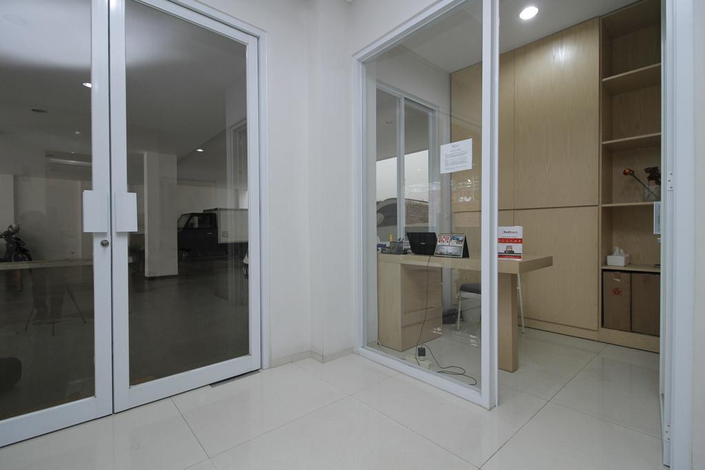 Mk House Scbd Hotel Jacarta Exterior foto